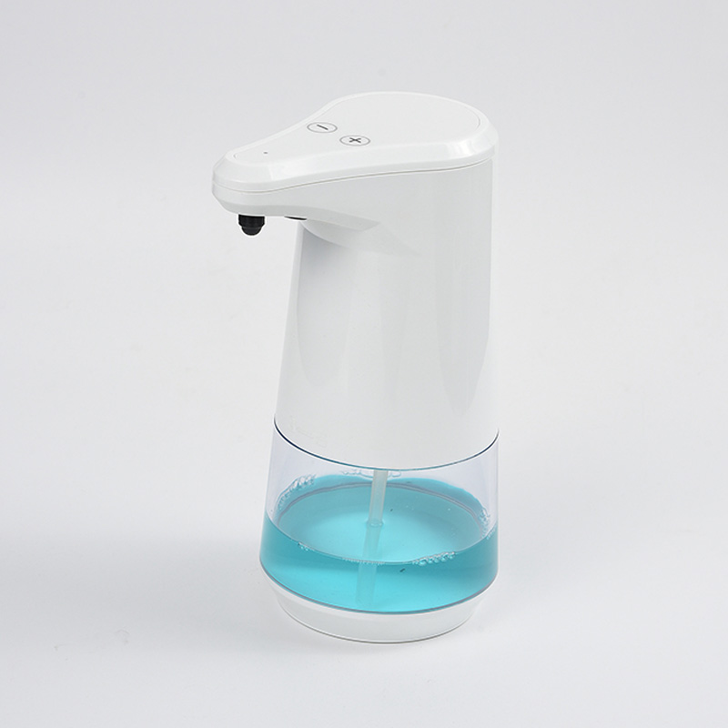 Welke soorten slimme detectietechnologieën worden vaak gebruikt in zeepdispensers met automatische detectie?